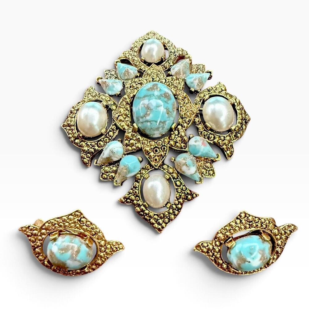Vtg 1968 Sarah Coventry Remembrance Brooch Earring Set Faux Turquoise Pearl